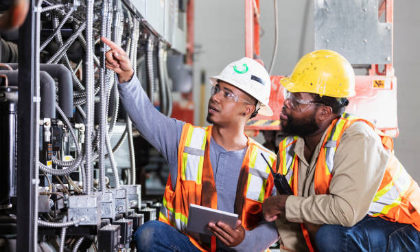Best Licensed Electrician  in Magnolia, AR